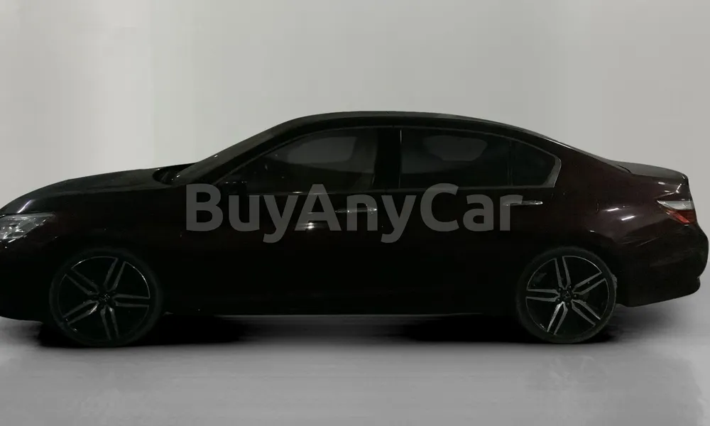 Vehicle photo 4