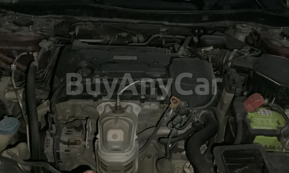 Vehicle photo 6