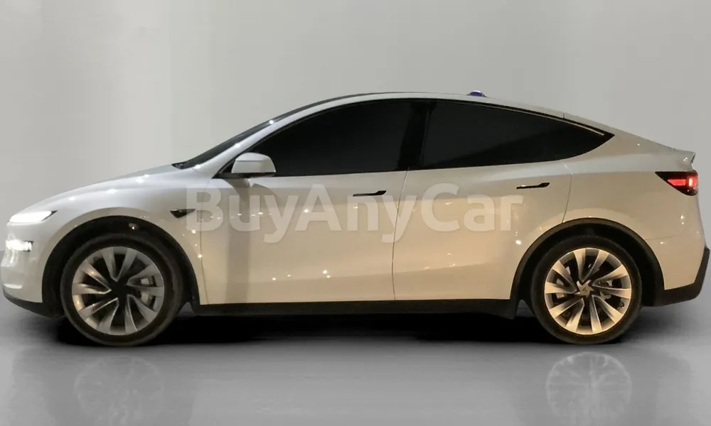 Vehicle photo 4