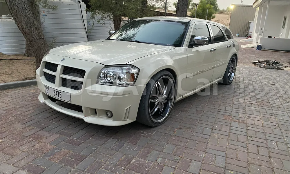 Vehicle photo 4