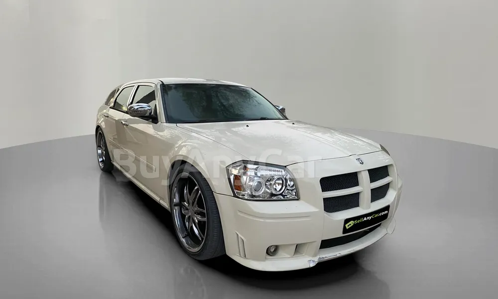 Vehicle photo 1