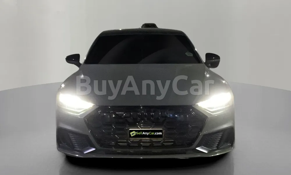 Vehicle photo 1