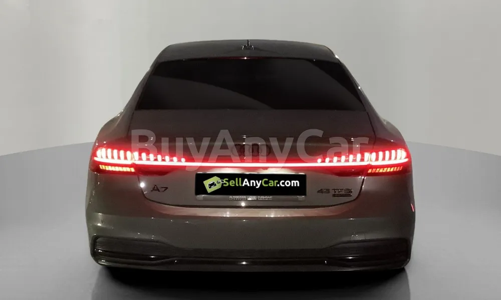 Vehicle photo 2