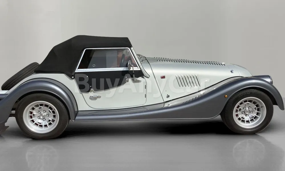 Vehicle photo 5