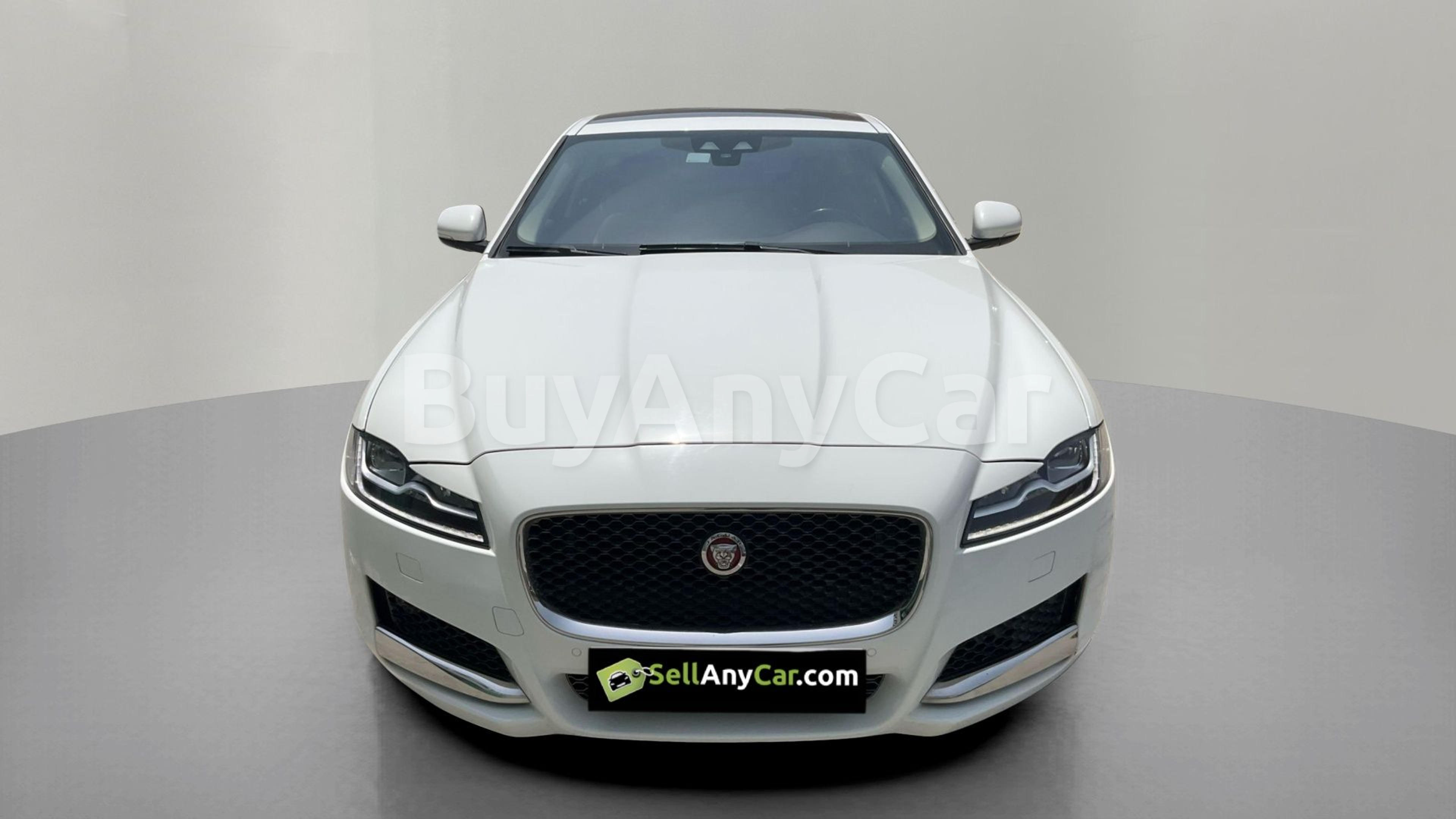 2018 Jaguar XF