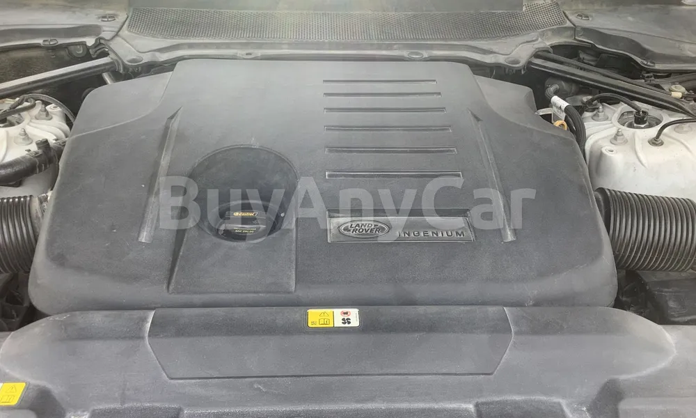 Vehicle photo 6