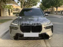 BMW X7 2023