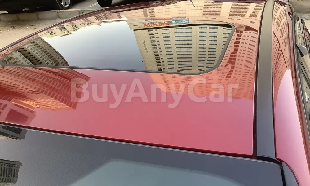 Vehicle photo 4