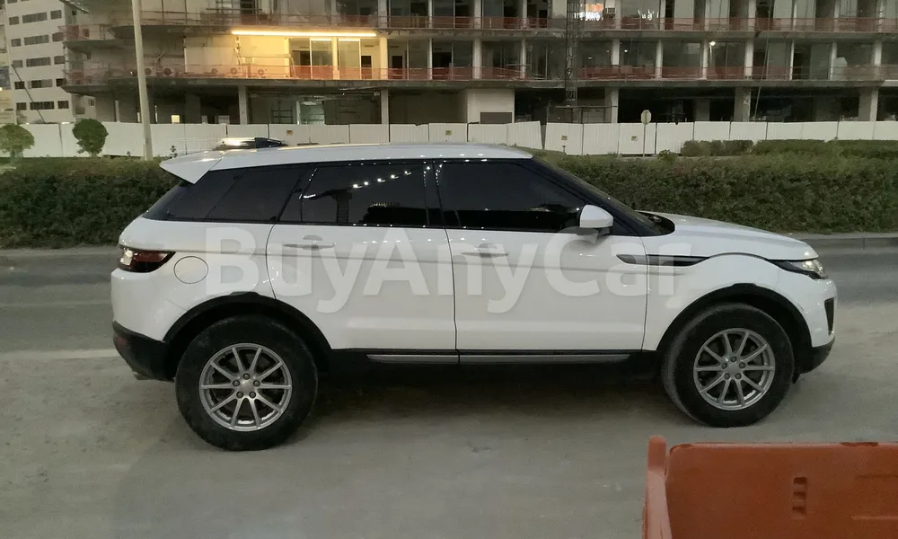 Vehicle photo 5