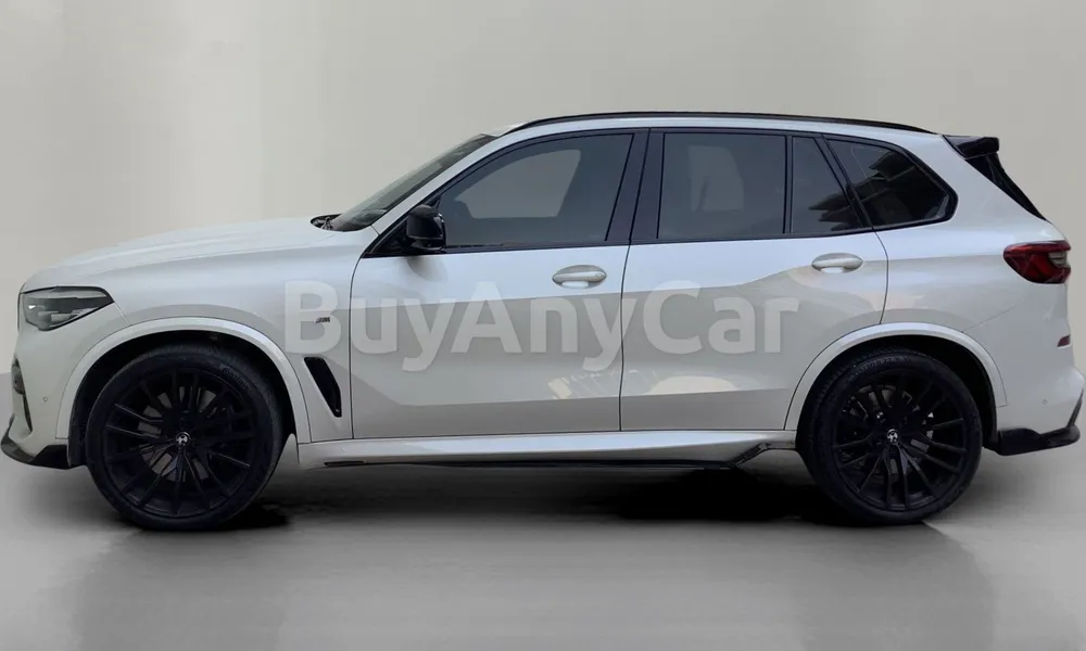 Vehicle photo 4