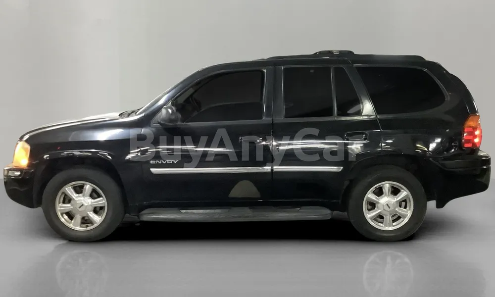 Vehicle photo 4