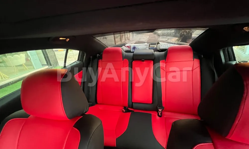 Vehicle photo 3