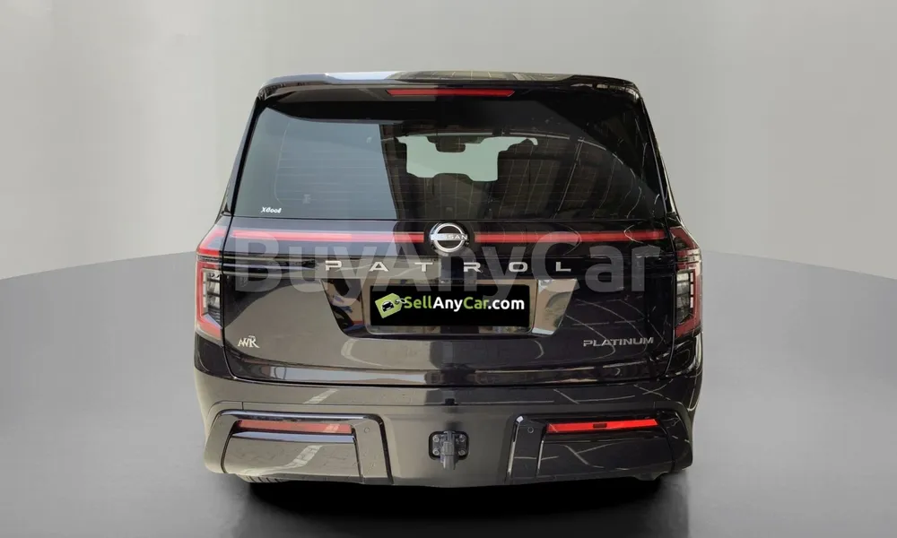 Vehicle photo 2
