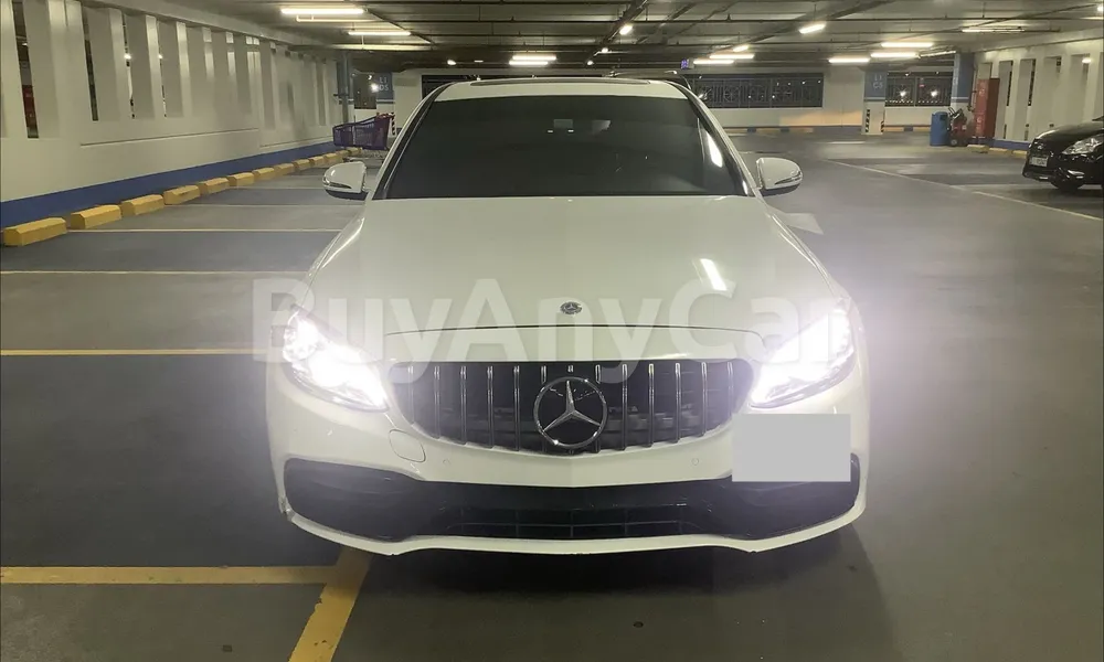 Vehicle photo 1