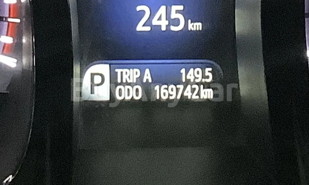 Vehicle photo 7