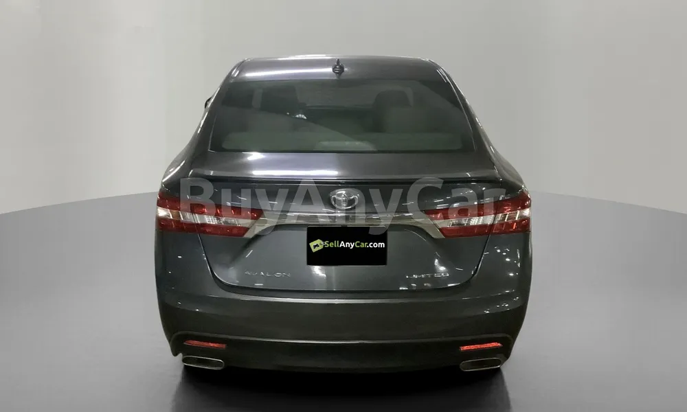 Vehicle photo 2