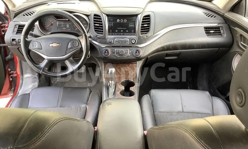 Vehicle photo 7
