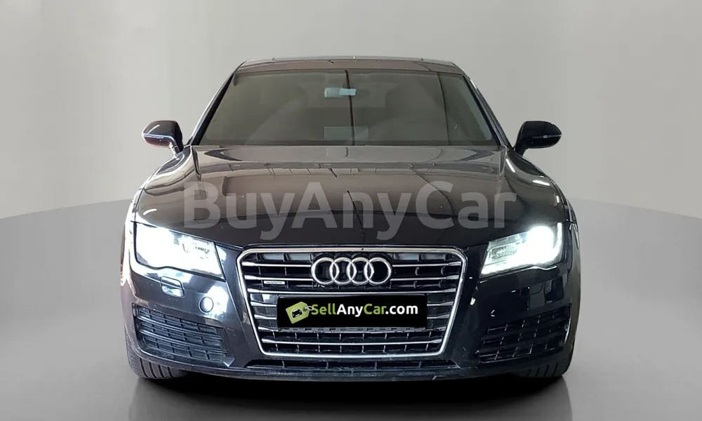 Vehicle photo 1