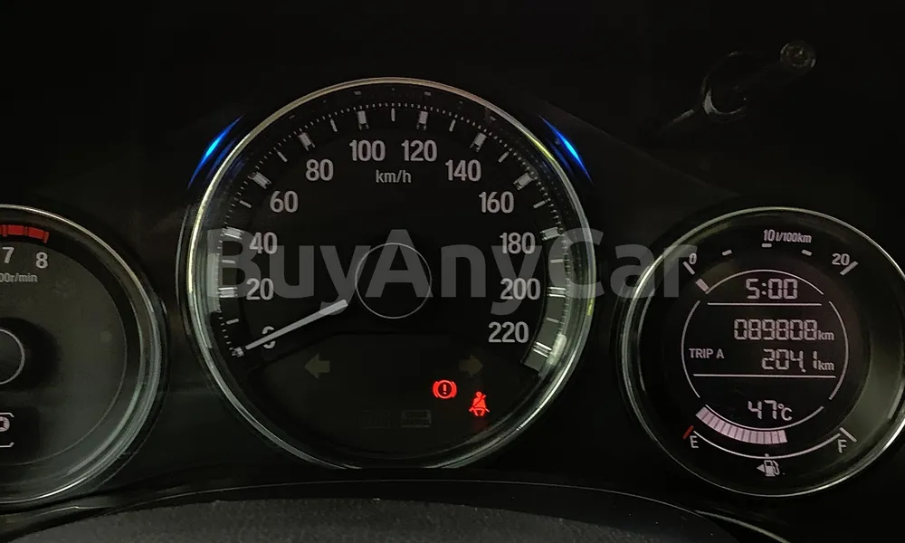 Vehicle photo 5