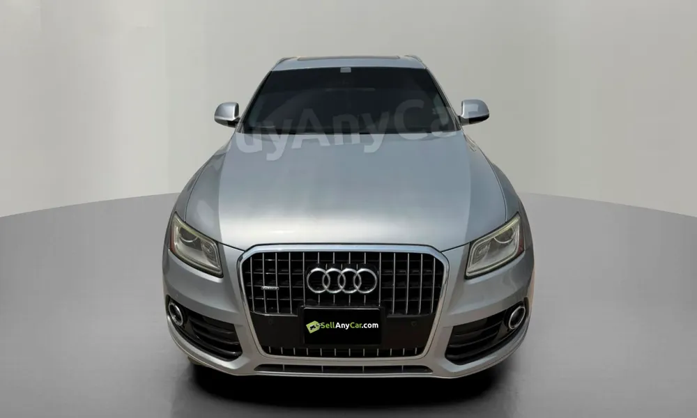 Vehicle photo 1