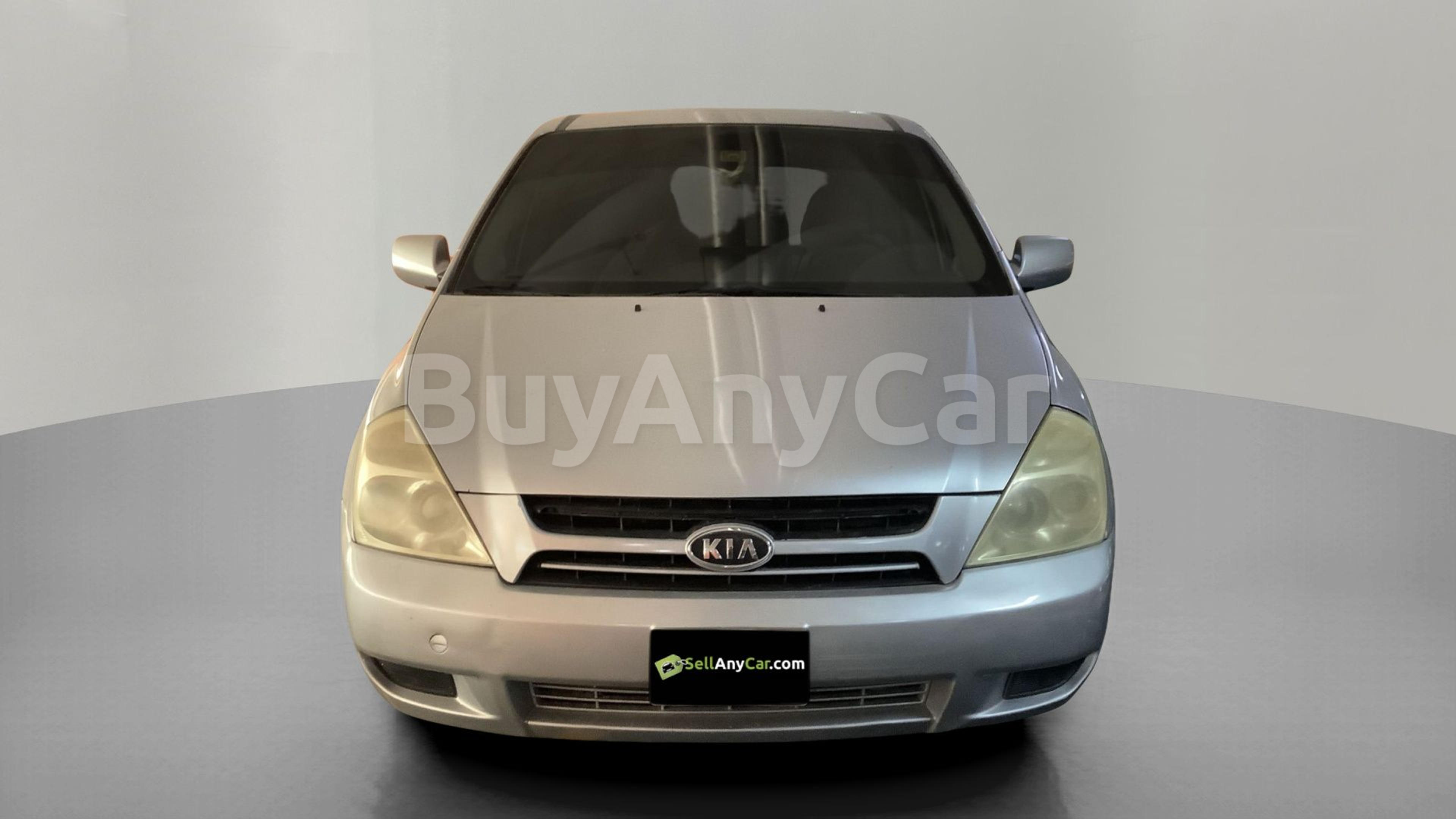 2006 Kia Carnival