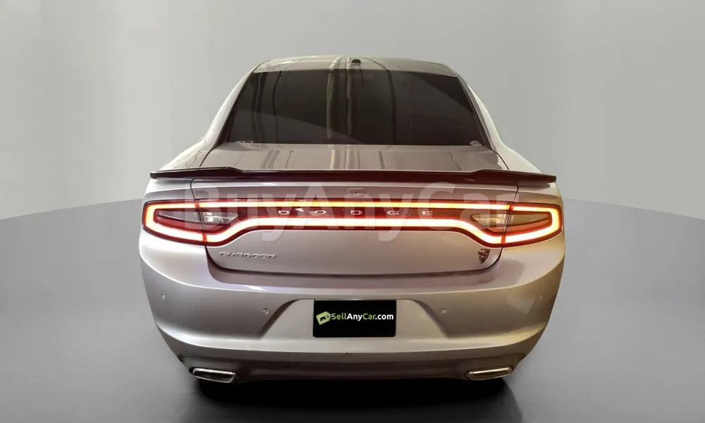 Vehicle photo 2