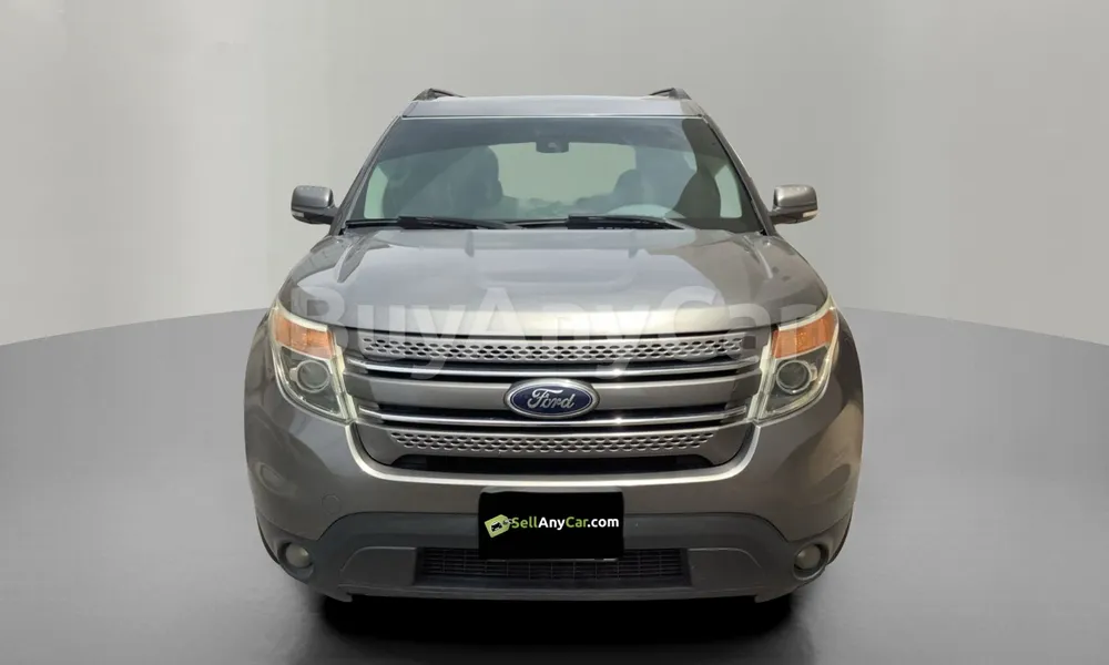 Vehicle photo 1