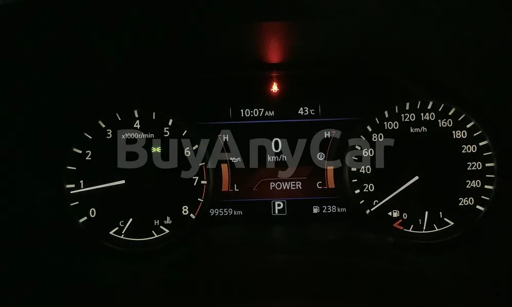 Vehicle photo 5