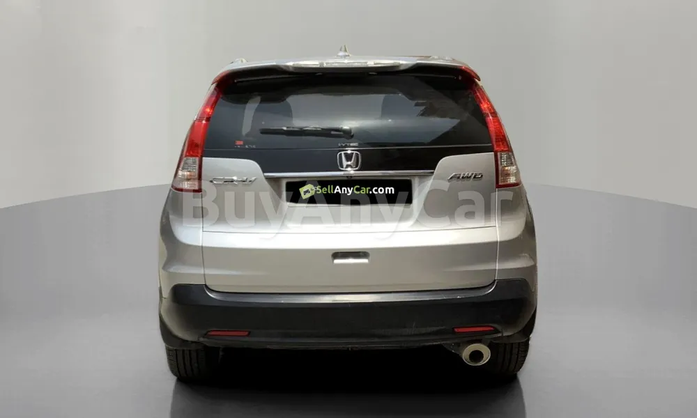 Vehicle photo 2