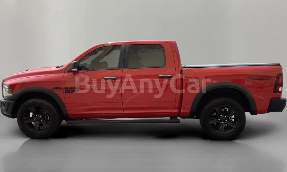 Vehicle photo 4