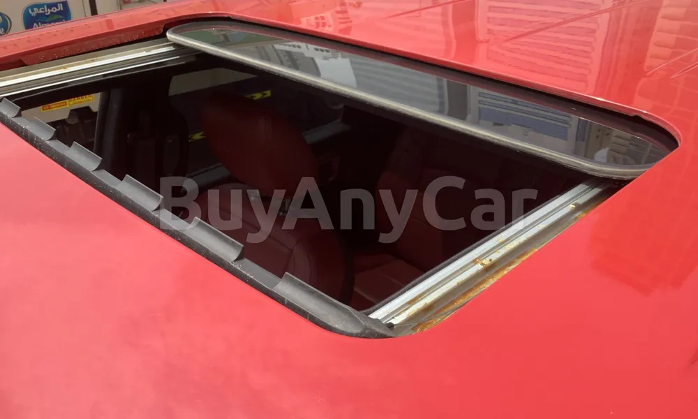 Vehicle photo 5