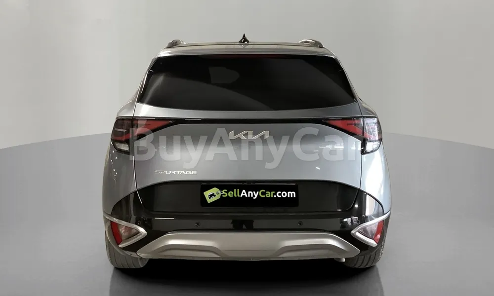 Vehicle photo 2