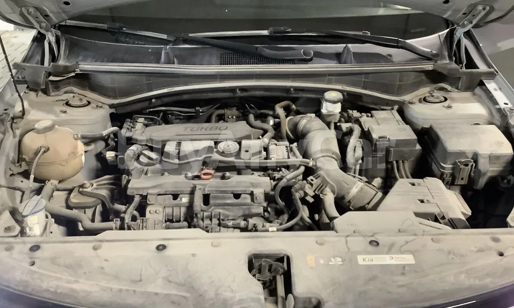 Vehicle photo 7