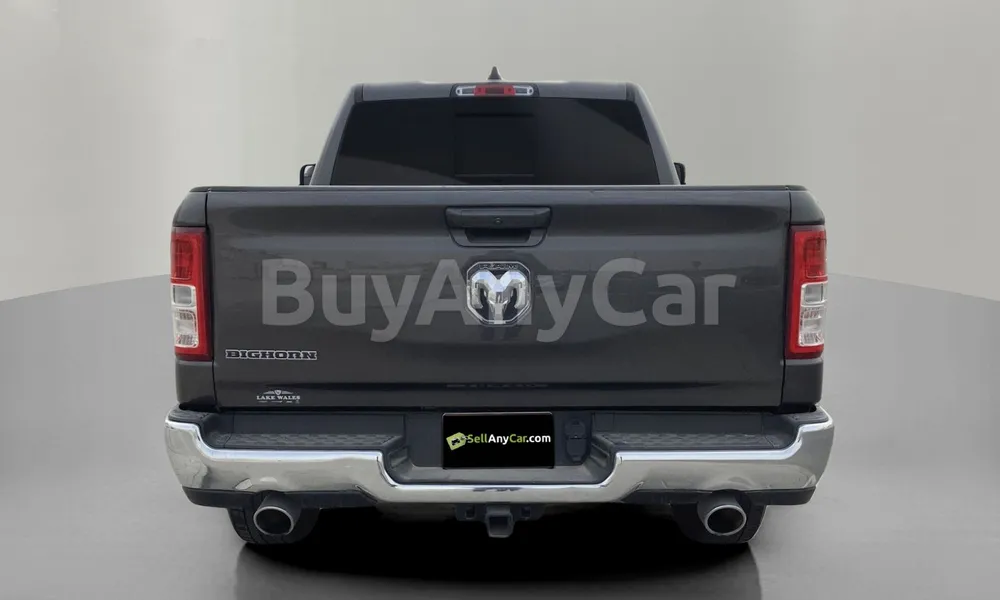 Vehicle photo 2