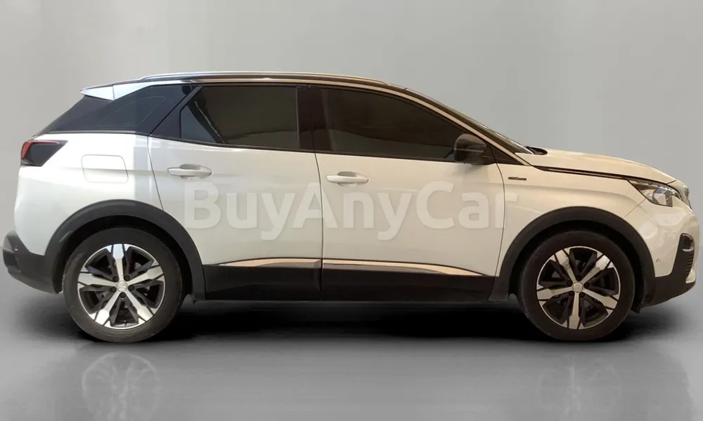 Vehicle photo 3
