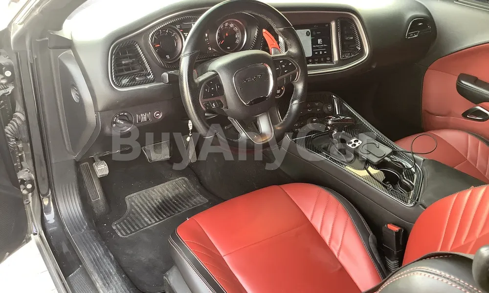 Vehicle photo 7