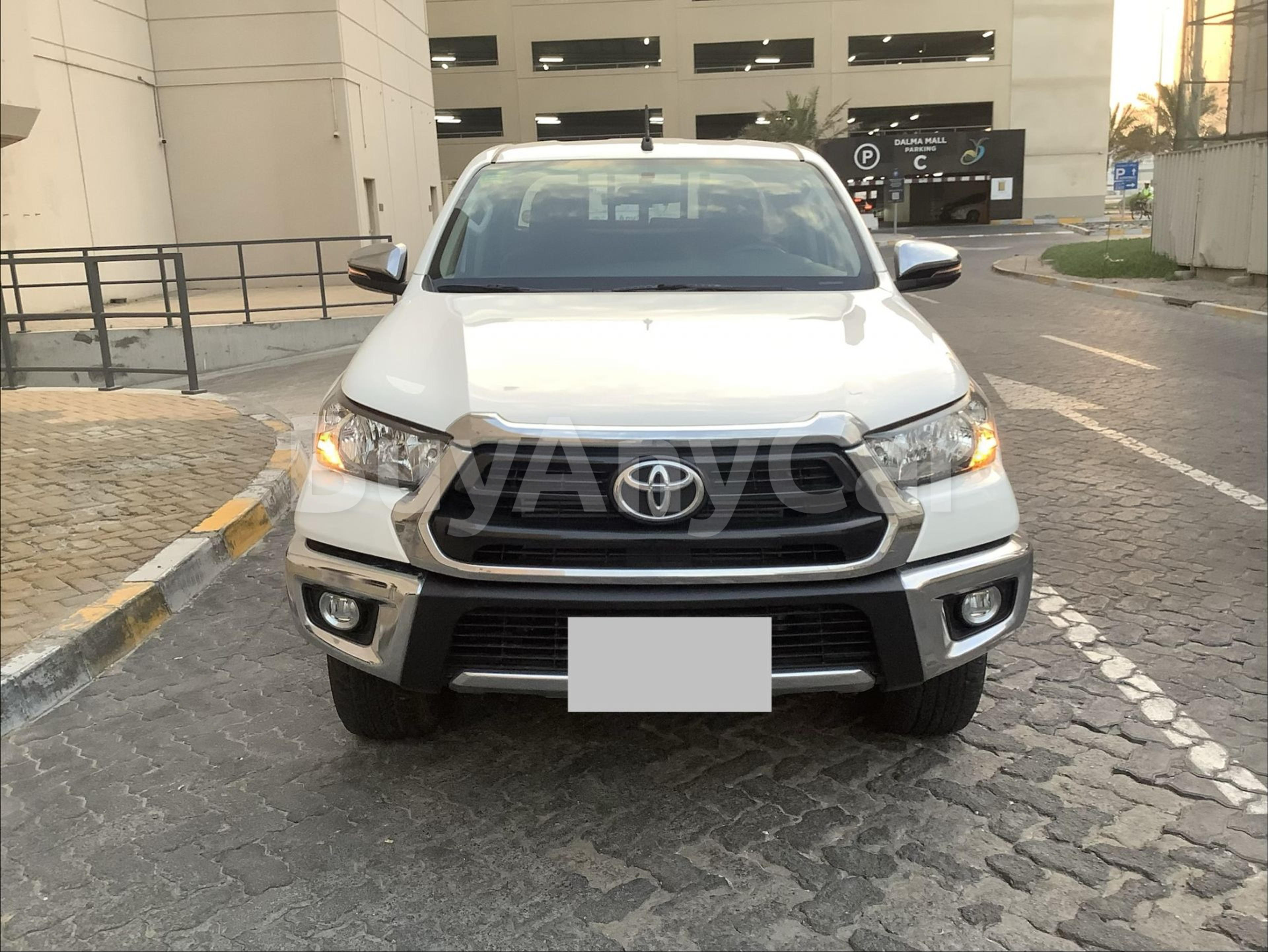 2025 Toyota Hilux