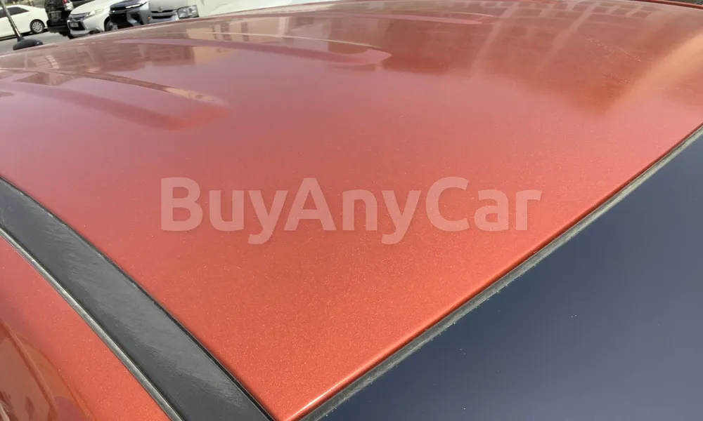 Vehicle photo 9