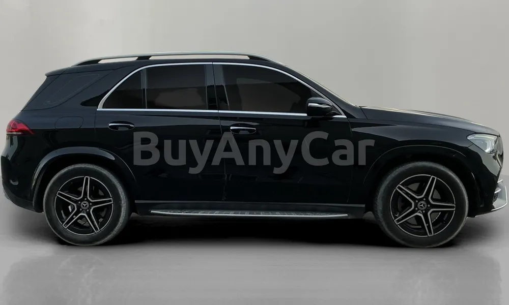 Vehicle photo 3