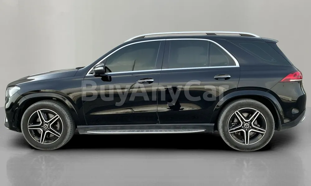 Vehicle photo 4