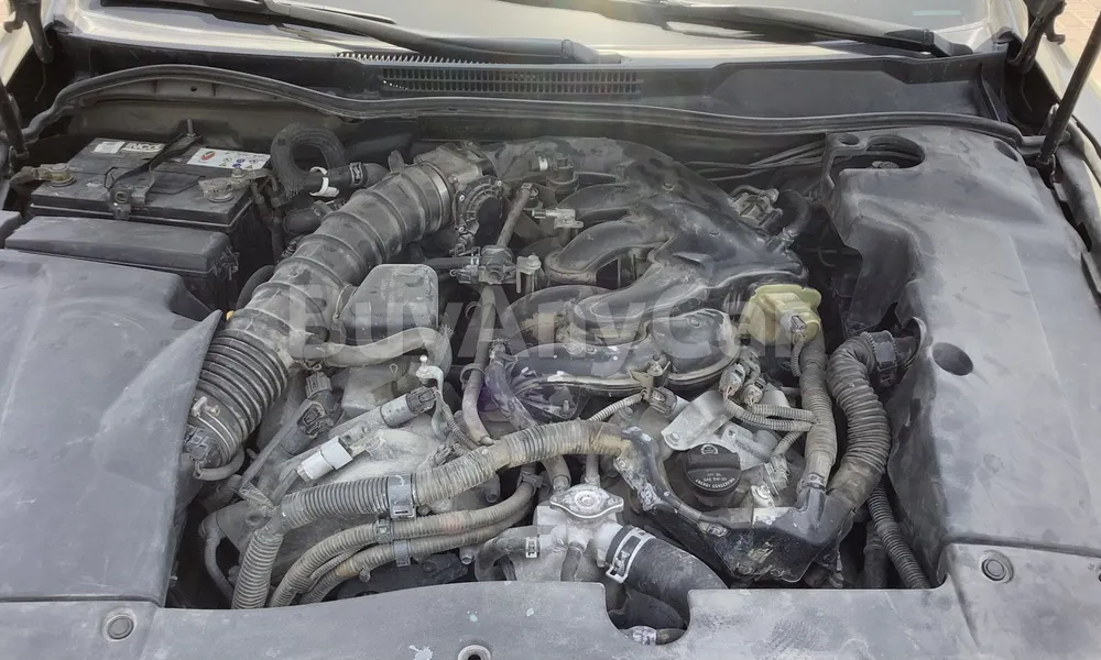 Vehicle photo 6