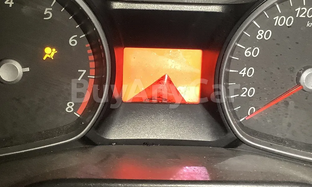Vehicle photo 7