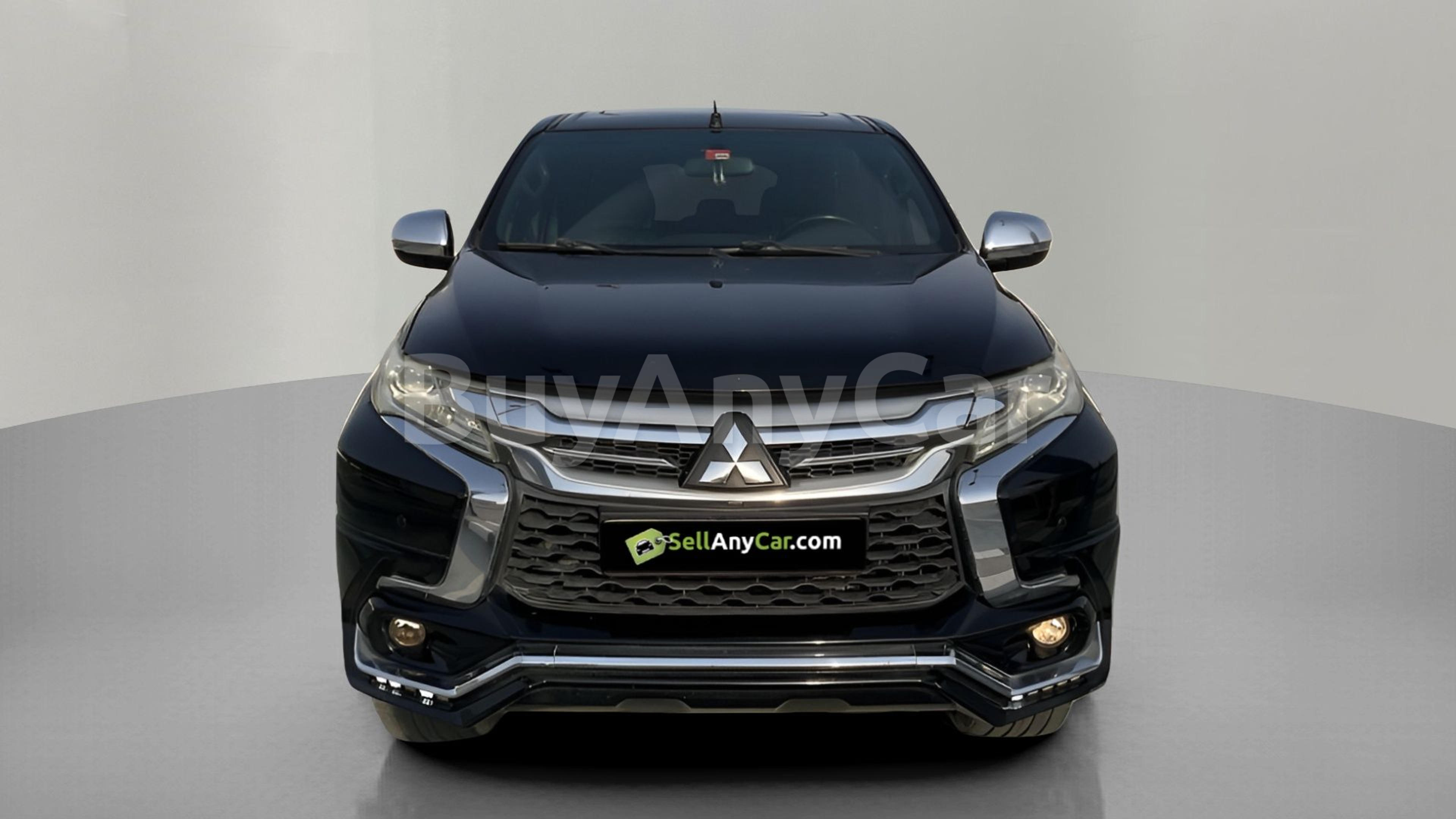 2019 Mitsubishi Montero
