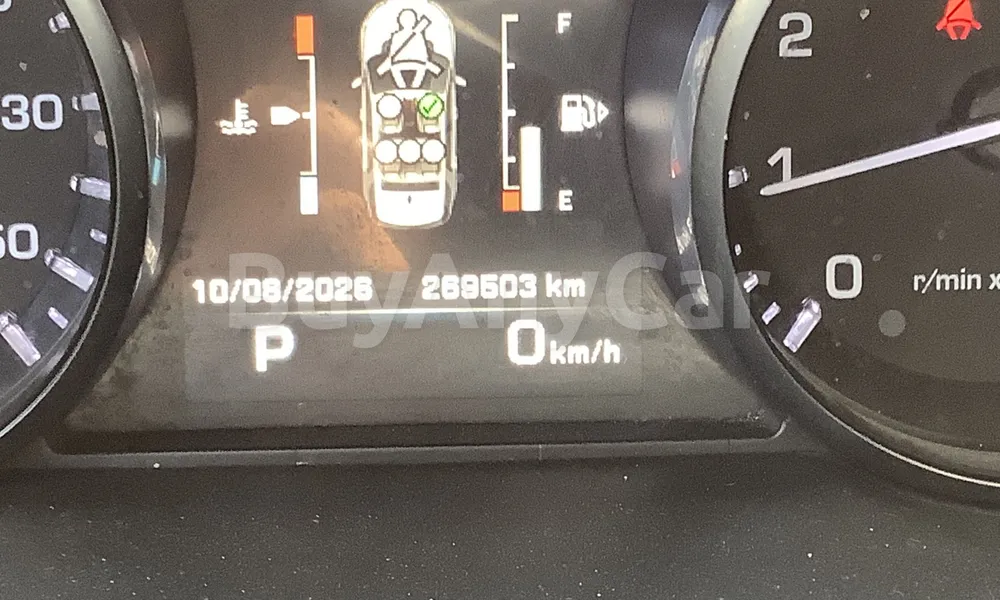Vehicle photo 7