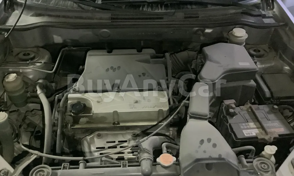 Vehicle photo 7