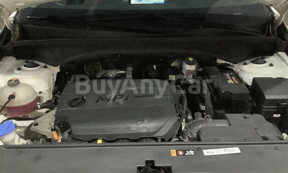 Vehicle photo 7