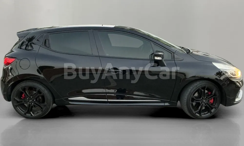 Vehicle photo 5