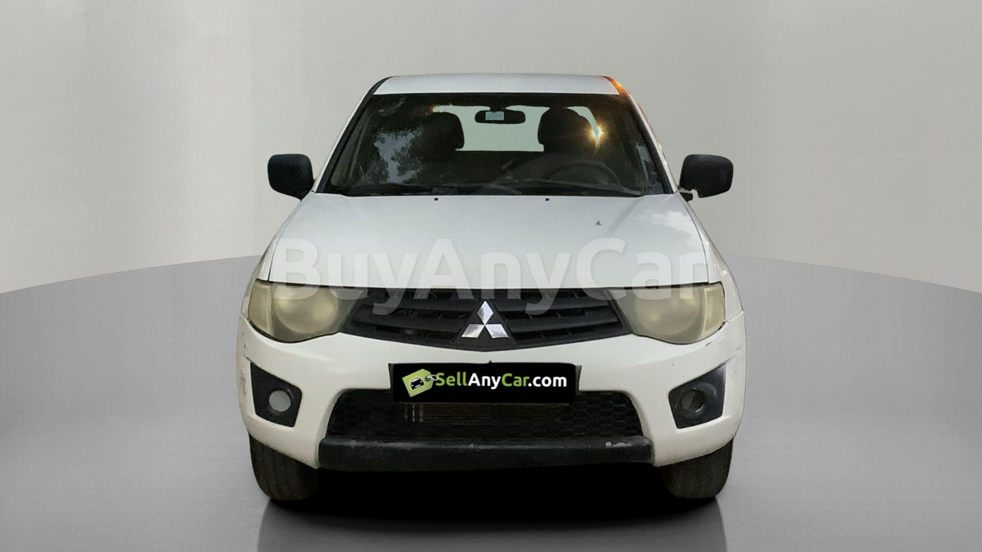 2012 Mitsubishi L200