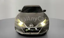 Nissan Maxima