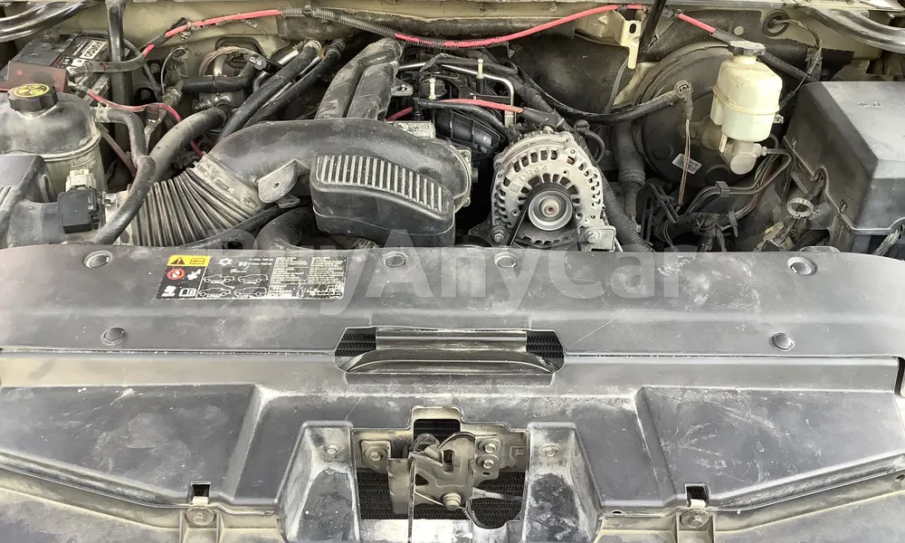 Vehicle photo 6
